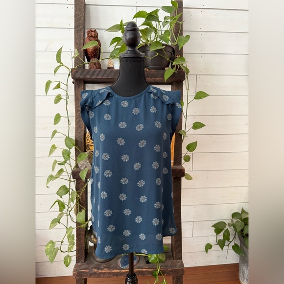 Loft Floral Blue Women's Flutter Sleeve Top - Picture 3 of 14